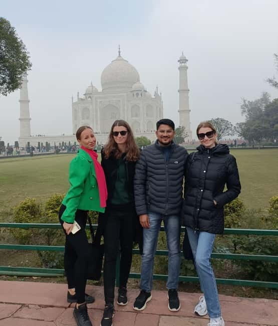 Agra: Taj Mahal and Mausoleum Guided Tour with Skip-the-Line - Key Points