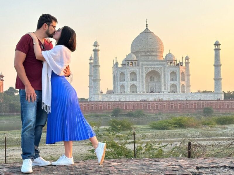 Agra: Taj Mahal and Mausoleum Guided Tour with Skip-the-Line - Practical Details to Keep in Mind