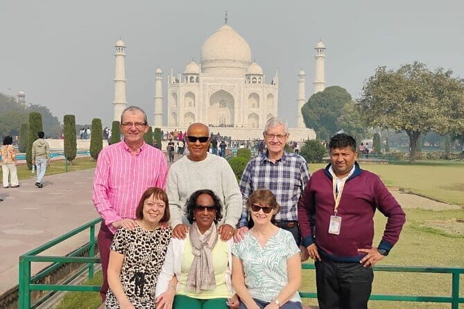 Agra: Taj Mahal Express visits with english speaking guide - Key Points