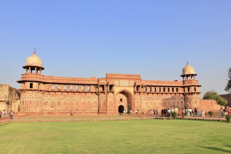 Agra: Taj Mahal Sunrise & Agra Fort Guided Tour Options - Agra Fort: A Majestic Mughal Fortress