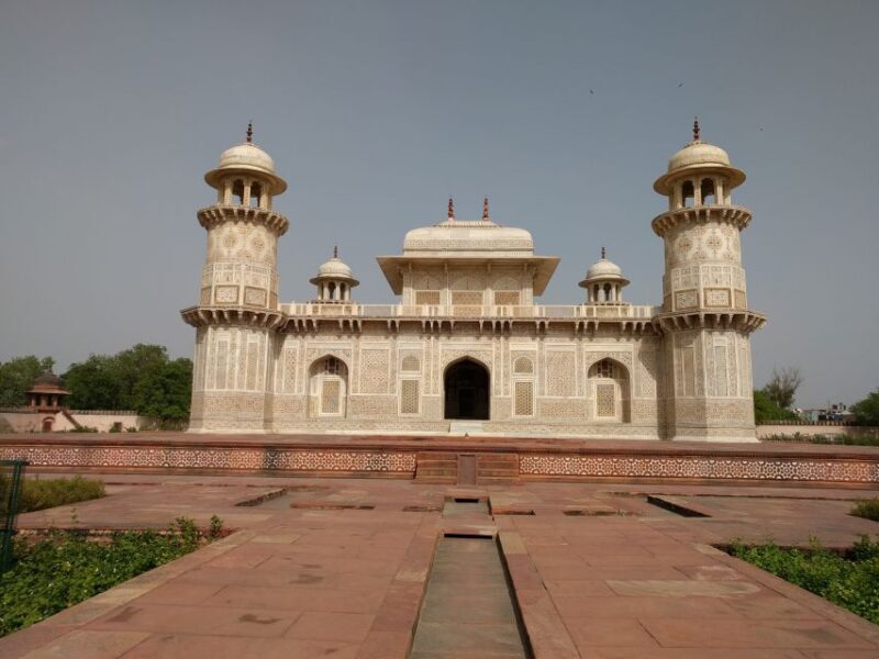 Agra: Taj Mahal Sunrise and Agra Fort Guided Day Trip - Key Points