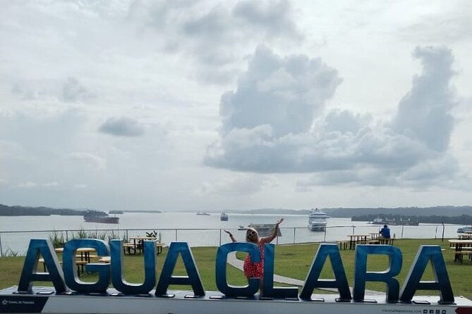 agua-clara-locks-tour-fort-san-lorenzo-third-bridge-panama