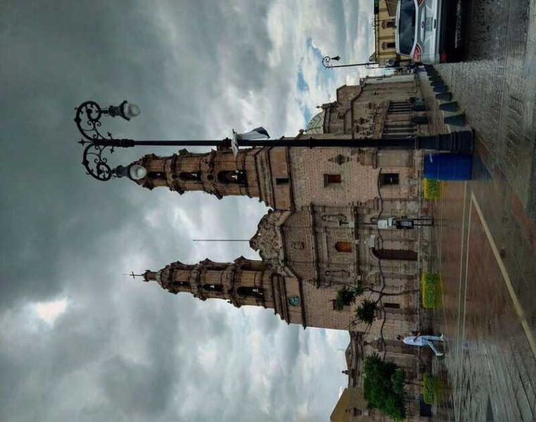 aguascalientes-cantinas-tour-drink-like-a-local