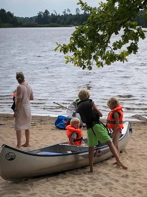 Agunnaryd: Canoe Adventure in Swedish Rivers and Lakes - Food and Refreshments