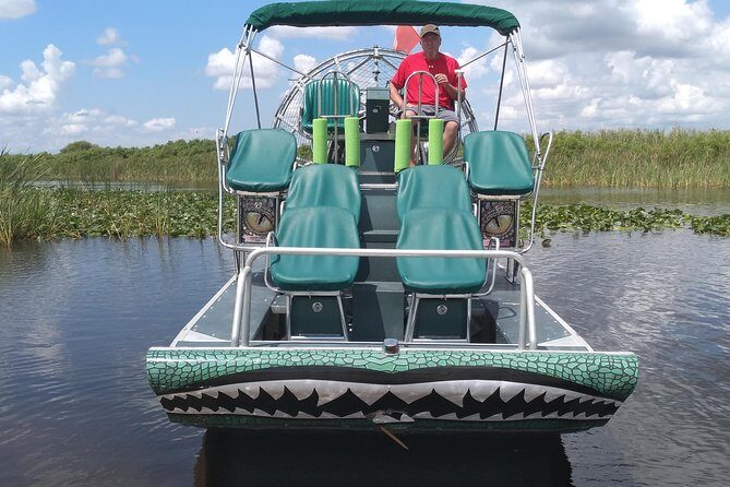 Air Boat Tour of Palm Beach in The Swamp Monster - Discover the Authenticity of an Airboat Tour in the Everglades with The Swamp Monster