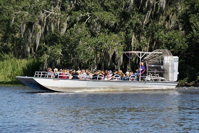 Airboat Ride with Transportation from New Orleans - An In-Depth Look at the Louisiana Airboat Tour
