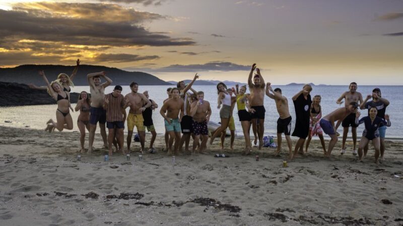 Airlie Beach: 2-Night Whitsundays Sailing Trip with Meals - Itinerary Breakdown: What to Expect