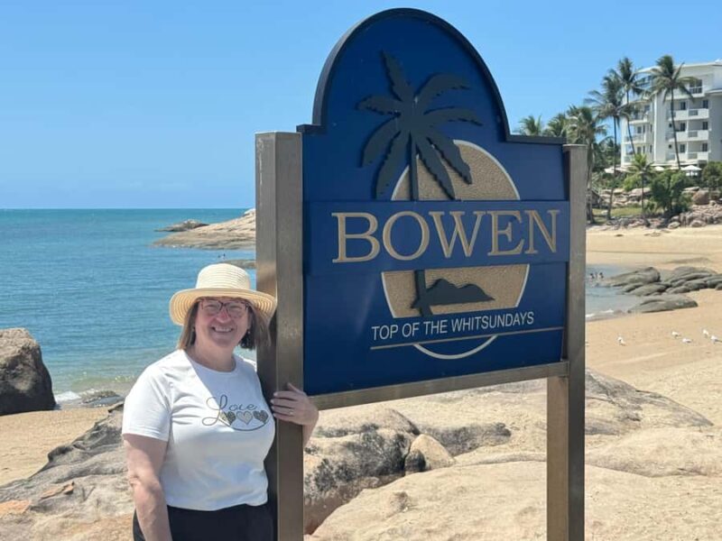 Airlie Beach: Beautiful Bowen Beaches and Seafood Day Trip. - Key Points