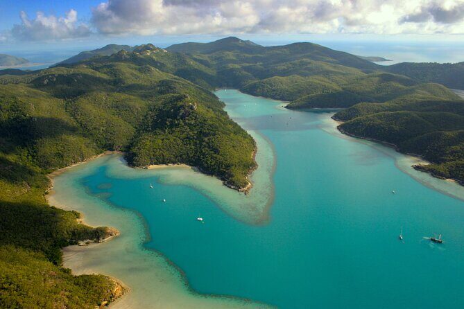 Airlie Beach Tandem Skydive Over the Whitsunday Islands - Who Should Consider This Experience?