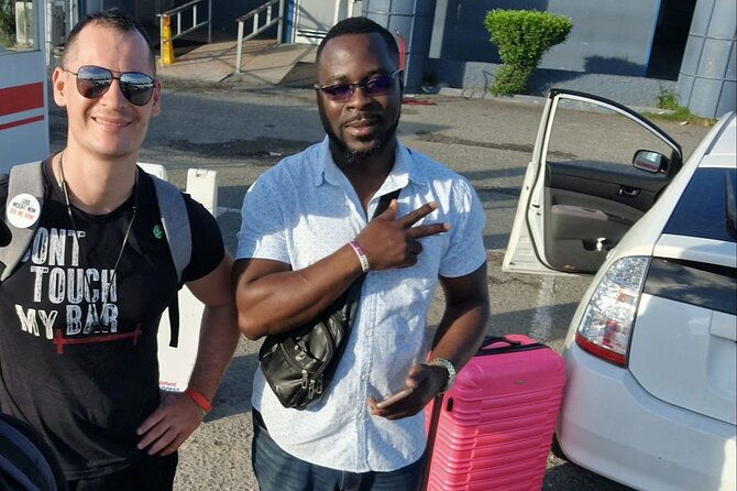 airport-hotel-transfer-norman-manley-airport-and-montego-bay