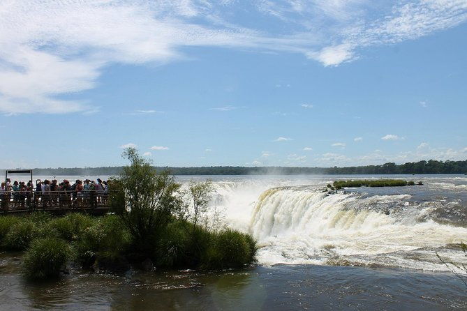 airport-igr-round-trip-iguassu-falls-argentine-side