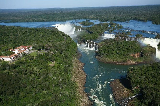 airport-igu-round-trip-iguassu-falls-brazilian-side