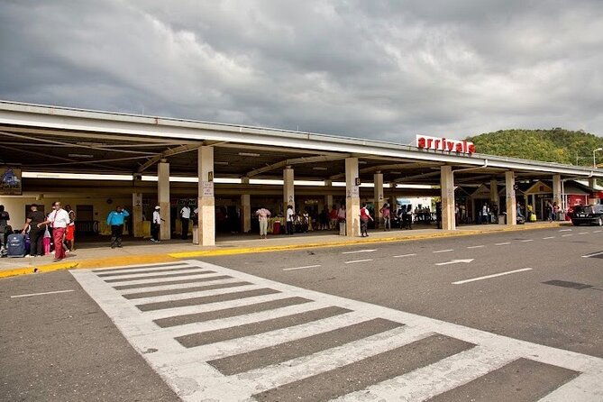 airport-pickup-and-drop-off-in-montego-bay-only