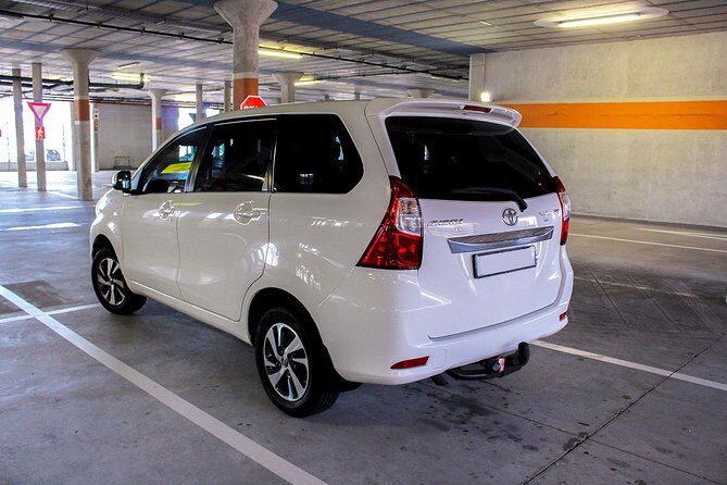 Airport Shuttle Transfer from Airport to Cape Town City Center - Customer Service and Reliability