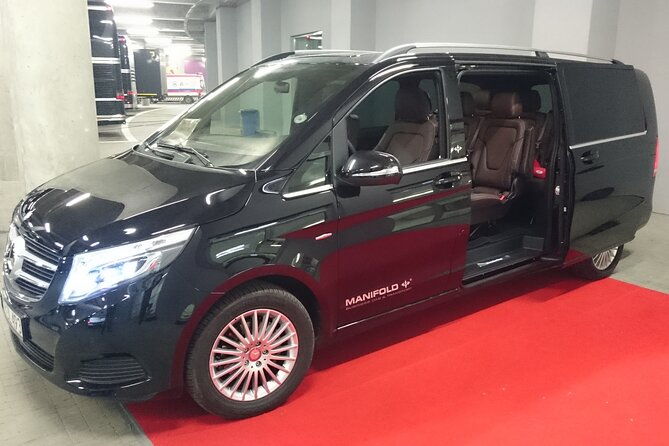 airport-to-cracow-transfer-by-minivan