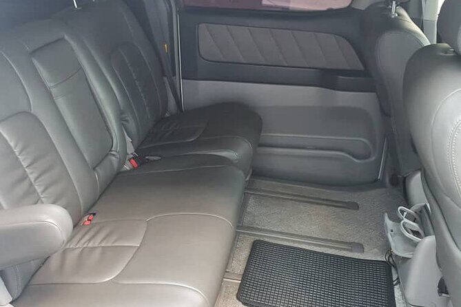 Airport Transfer - Why Choose This Airport Transfer in Livingstone?