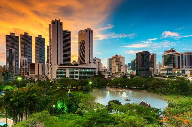 Airport Transfer: Bangkok Airport BKK to Bangkok by Luxury Van - The Details of the Transfer