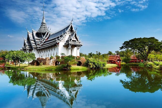 Airport Transfer: Bangkok Airport BKK to Bangkok by Luxury Van - Who Is This Transfer Best For?