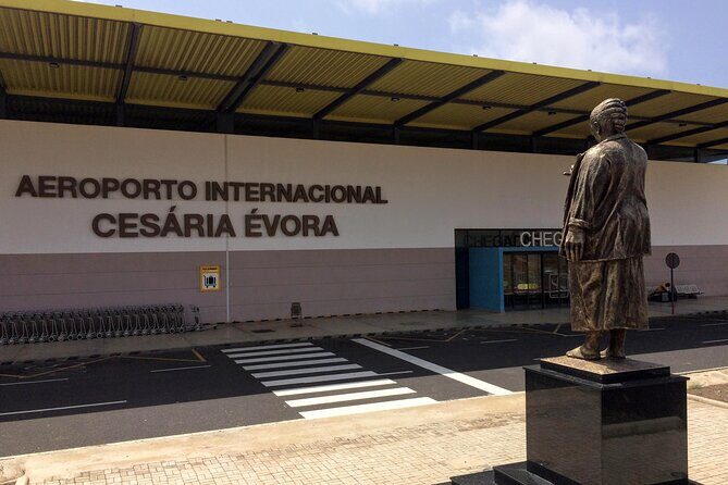 Airport Transfer Cesária Évora Int (VXE) to Mindelo or Vise Versa - An Honest Look at the Airport Transfer Experience
