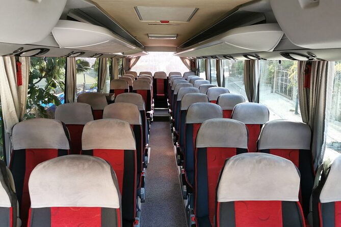 airport-transfer-in-athens-up-to-14-in-a-luxurious-minibus