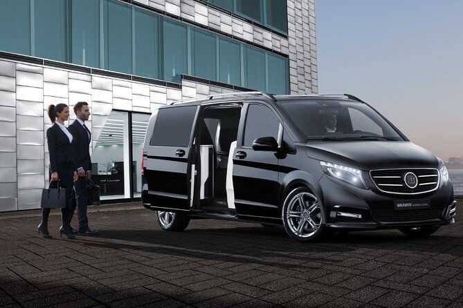 airport-transfer-one-way-bucharest-otopeni-henri-coanda-airport