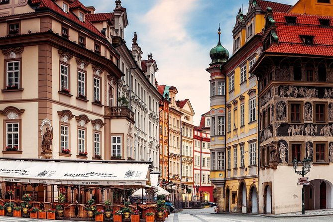 airport-transfer-prague-to-prague-airport-prg-by-business-car