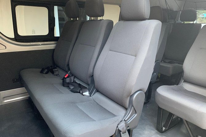 airport-transfer-private-one-way-hewanorra-george-charles-airport