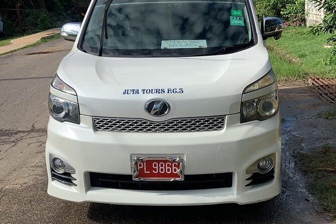 airport-transfer-to-from-ocean-eden-bay-resort