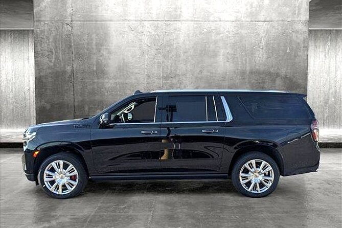 airport-transfer-with-luxury-suv-from-phoenix-to-tucson-metro