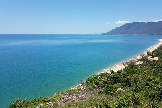 Airport Transfers between Cairns Airport and Cairns City - Additional Details: Practicality and Comfort