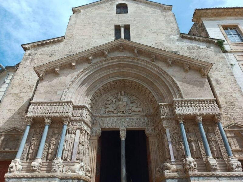 aix-en-provence-arles-baux-saint-remy-de-provence-tour