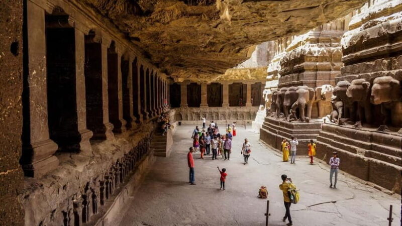 Ajanta & Ellora : Day Tour from Mumbai with Flight Tickets - The Itinerary: What to Expect