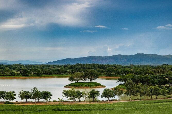 Akha Hill Tribes, Chiang Saen, Mae Sai & Golden Triangle Day Tour - Authentic Moments Highlighted by Reviewers