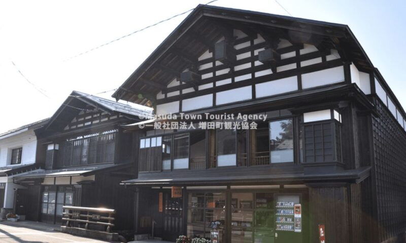 akita-masuda-walking-tour-with-visits-to-3-mansions