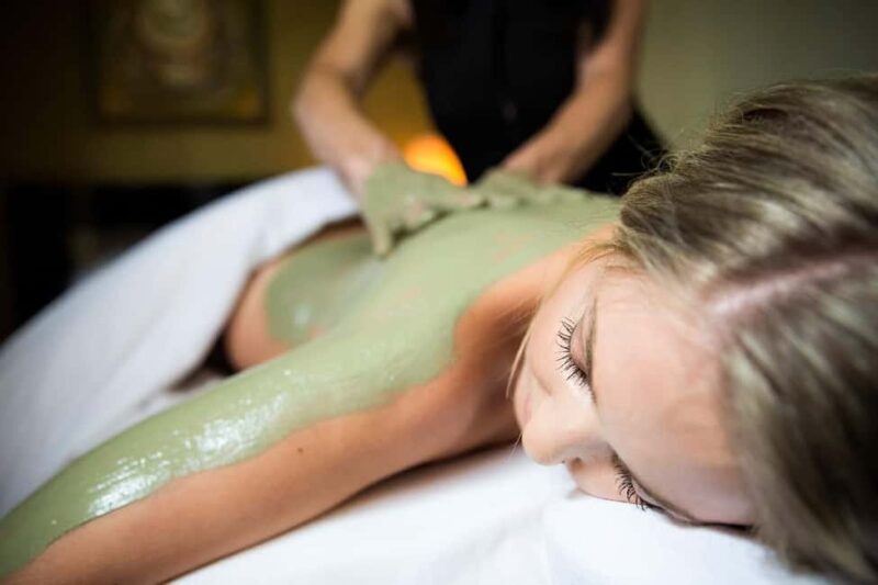 Akrotiri: Bride & Groom Massage Ritual & Day pool access - Detailed Breakdown of the Treatment