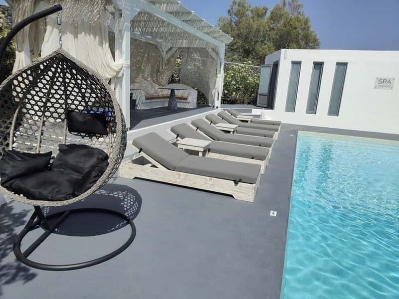 Akrotiri: Departure Day Spa Package Wine/Fruits/Pool Access - Practical Tips for Making the Most of Your Visit