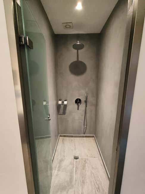 Akrotiri: Spa Massage Break Pool Day Access for 3-4 Friends - Frequently Asked Questions (FAQs)