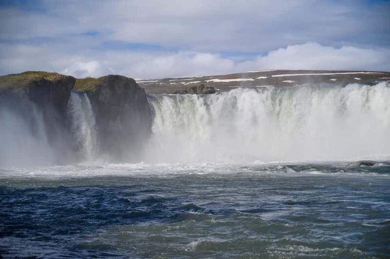 Akureyri: Day Trip to Goðafoss, Lake Mývatn & Nature Baths - Authentic Experiences & Tips from Reviews