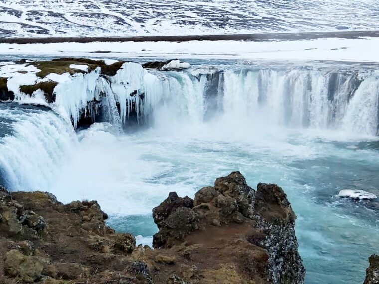 akureyri-godafoss-christmas-house-and-forest-lagoon-tour
