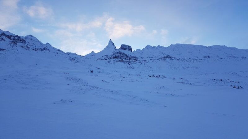 akureyri-hraundrangi-peak-10-hour-private-climb