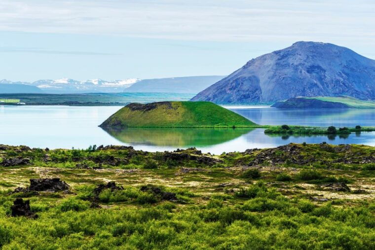 akureyri-myvatn-nature-baths-and-godafoss-waterfall-tour
