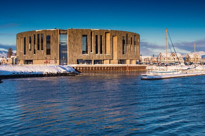 Akureyri - Private Airport Transfer - Why Choose the Akureyri Private Airport Transfer?