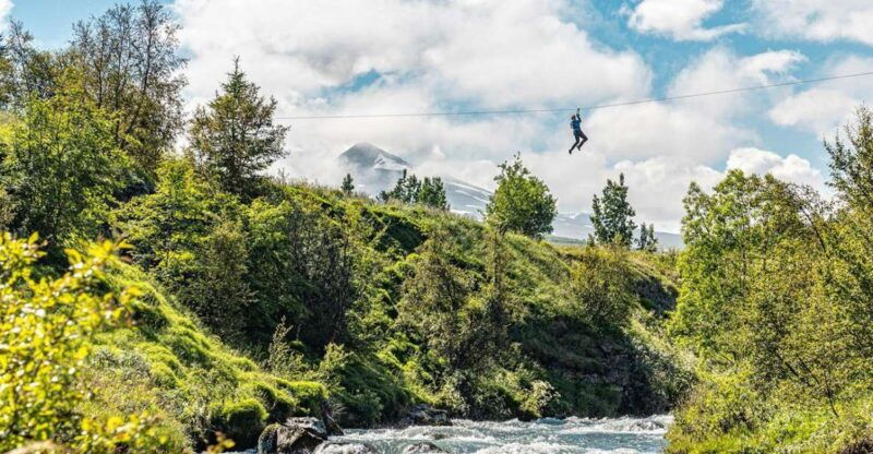 akureyri-zipline-tour