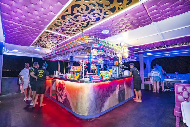 Alanya: All Inclusive Sunset Cruise on a Luxury Boat - The Atmosphere: Lively Yet Relaxed Options