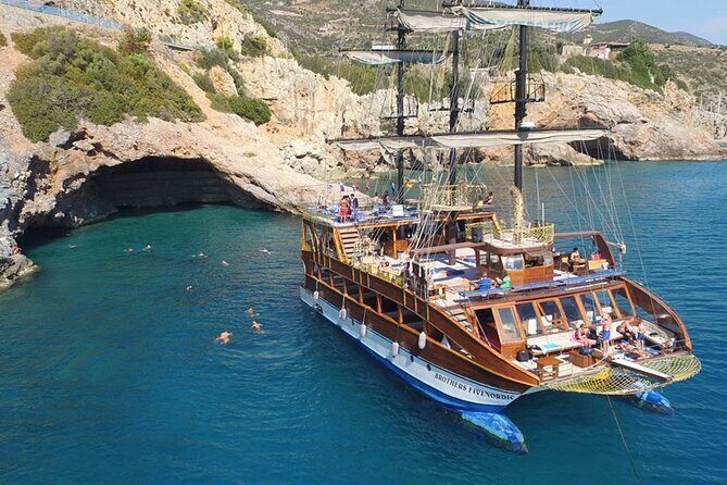 Alanya Catamaran Boat Tour with Lunch, Soft Drinks & Transfer - What’s Included & What’s Not