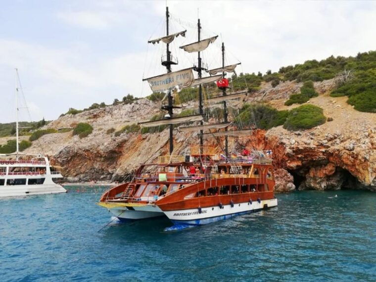 alanya-catamaran-boat-tour-with-snorkeling-and-bbq-lunch