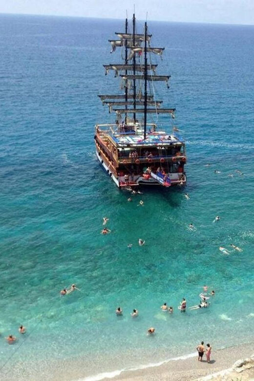Alanya: Catamaran Boat Tour with Snorkeling with Lunch - Key Points