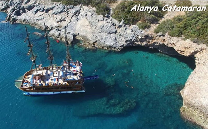 Alanya: Catamaran Boat Trip with Swimming Stops incl Lunch - The Experience: How it Unfolds