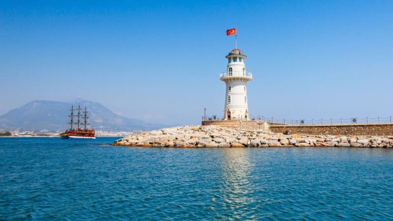 alanya-family-friendly-catamaran-cruise-with-castle-views