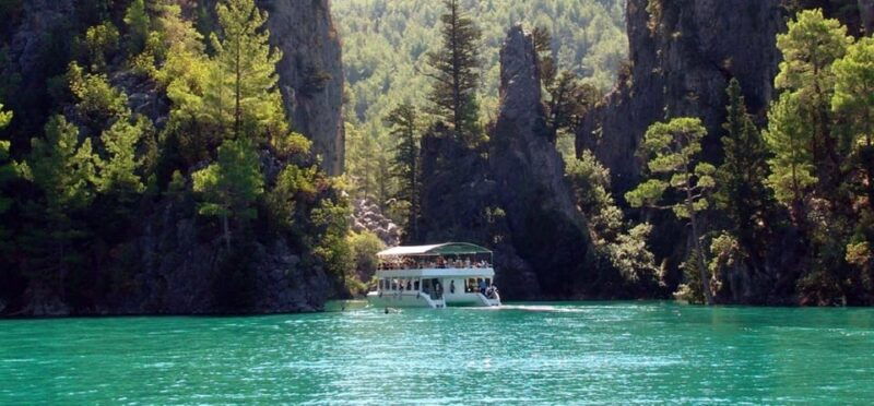 alanya-green-canyon-boat-trip-with-lunch-and-hotel-pickup